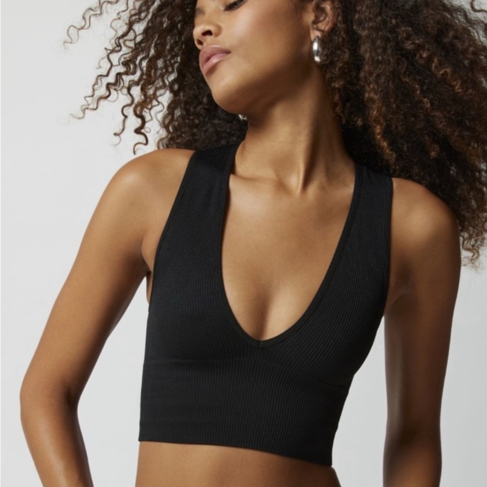 UO out from under Black Ribbed V-Neck Crop Top